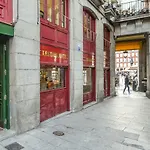Waou Plaza Mayor I - Alquiler Corta Duracion